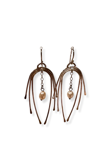 Tulips | Sterling silver and white pearl earrings